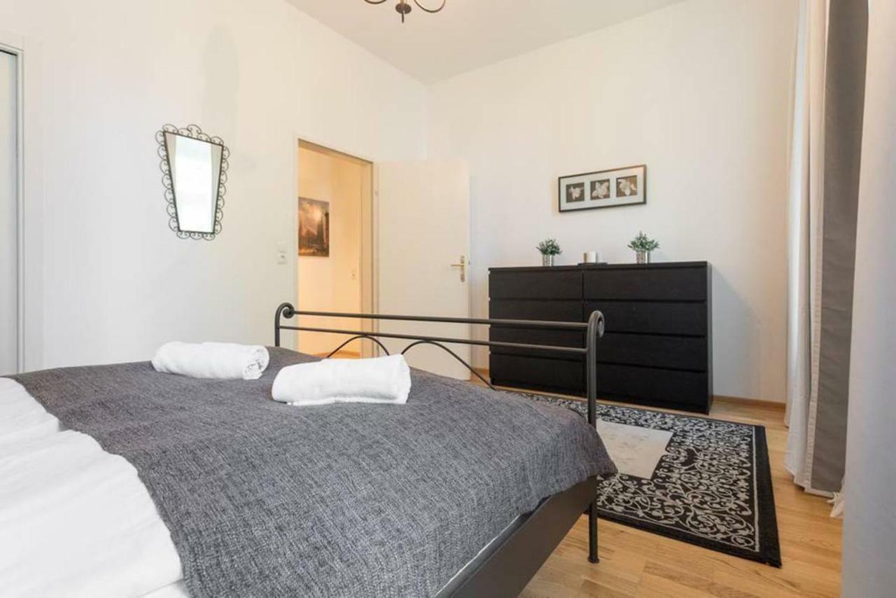 Spacious Vienna Central Station Residence Екстер'єр фото