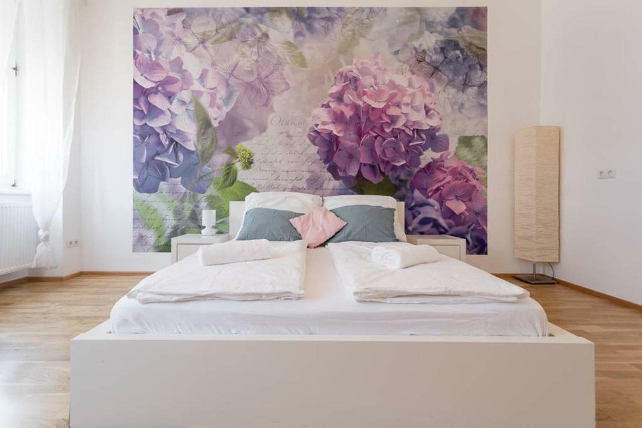 Spacious Vienna Central Station Residence Екстер'єр фото