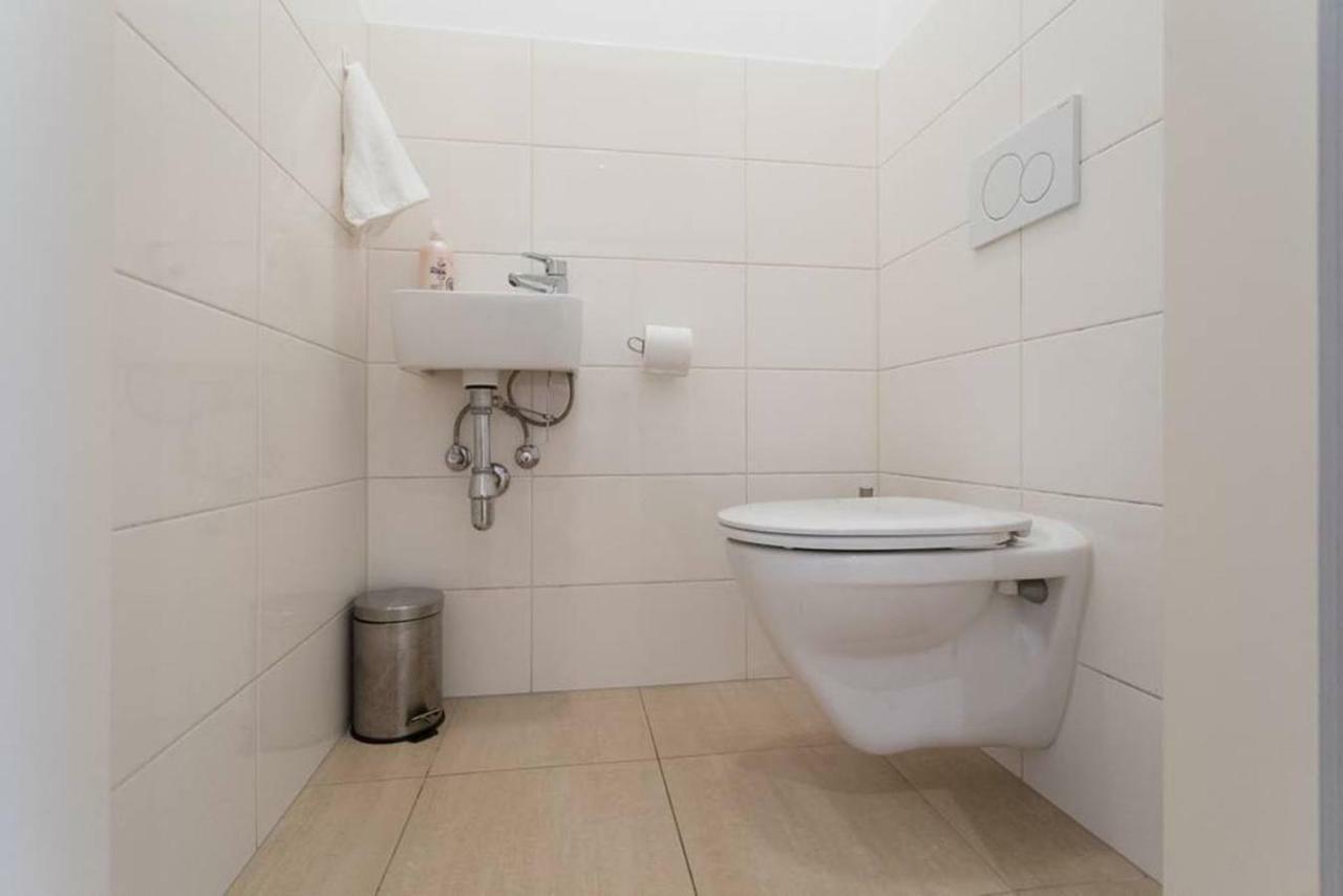 Spacious Vienna Central Station Residence Екстер'єр фото